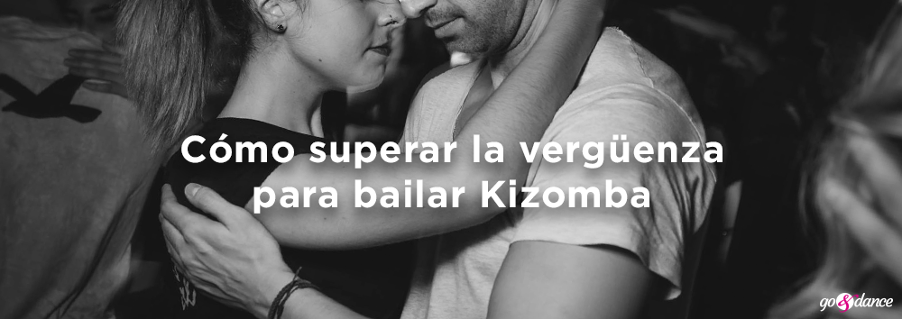 Pareja bailando Kizomba. Cómo superar la vergüenza para bailar Kizomba